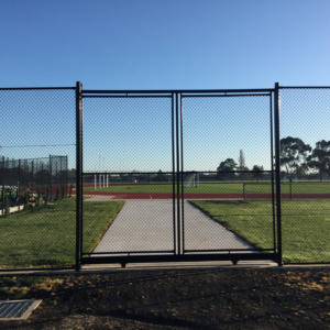 Manual steel gates